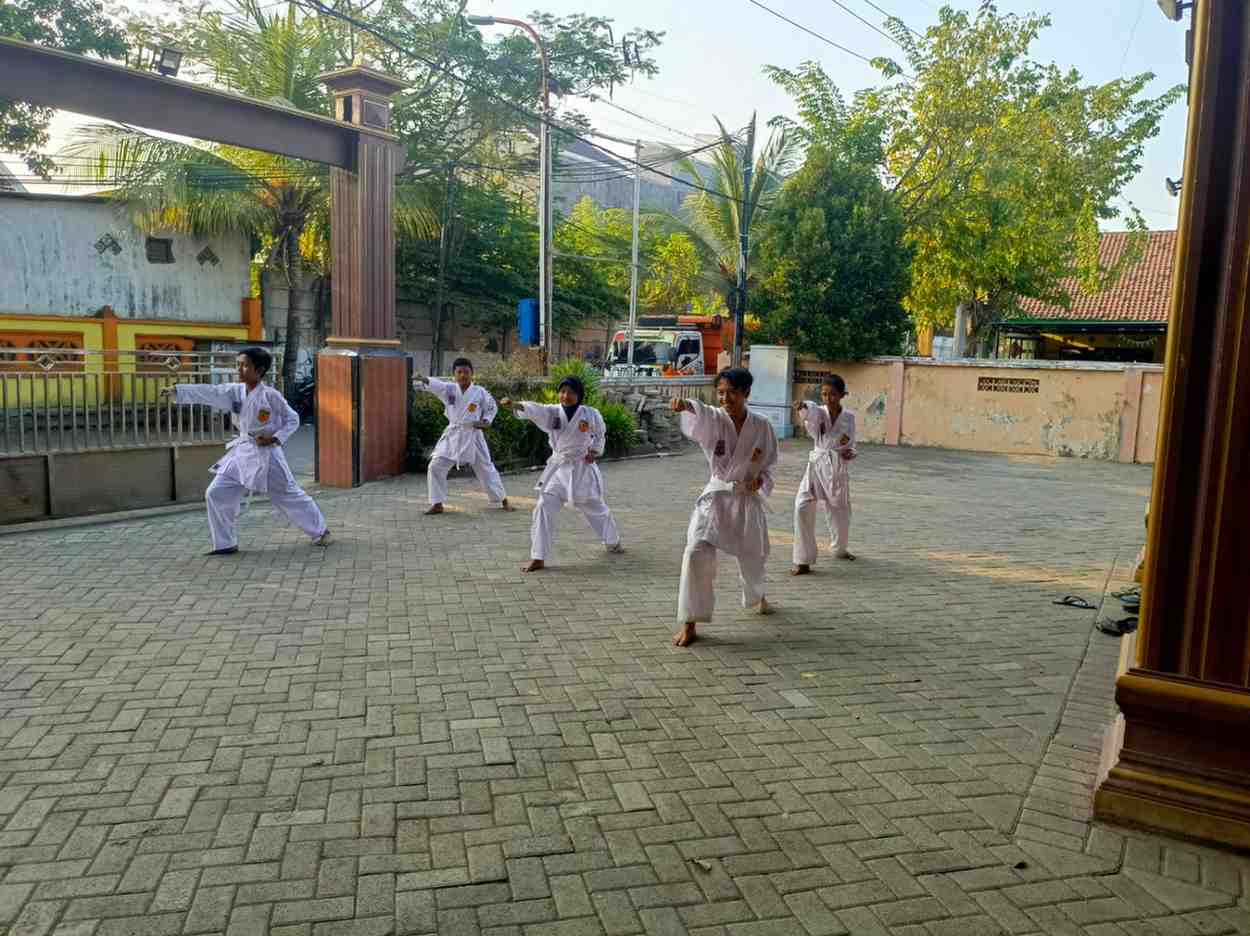Ekstrakurikuler Karate